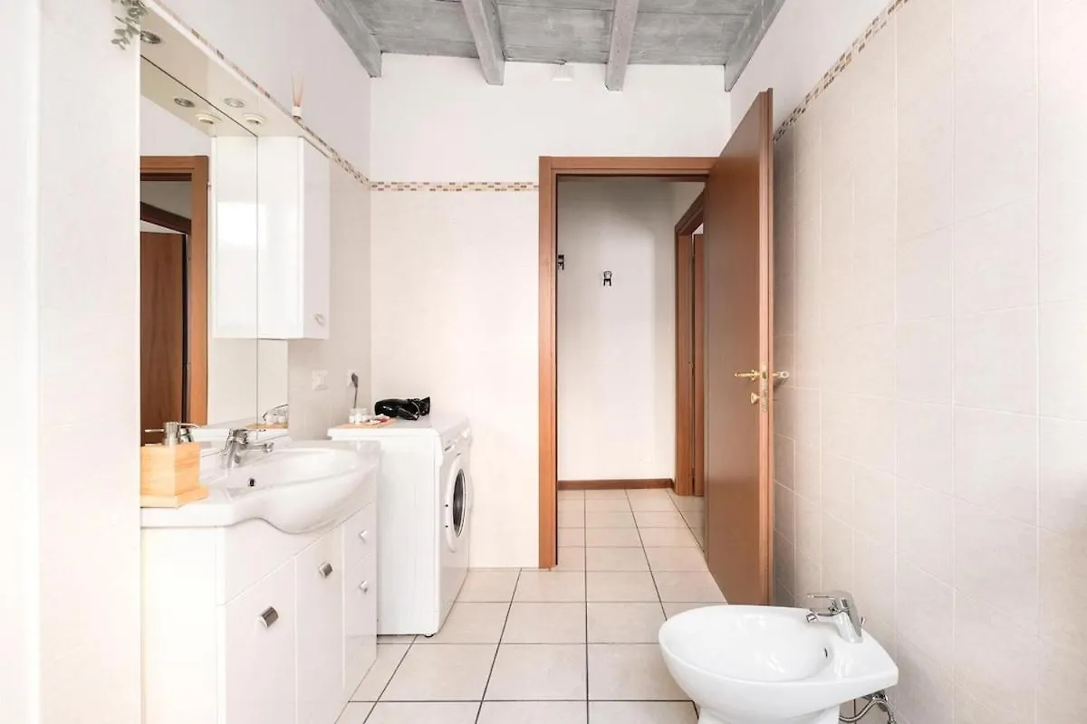 Astra-Timeless Elegance In Como City Center