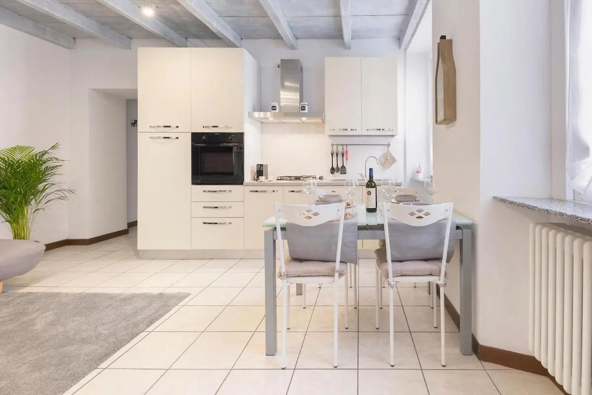 Apartment Astra-Timeless Elegance In Como City Center