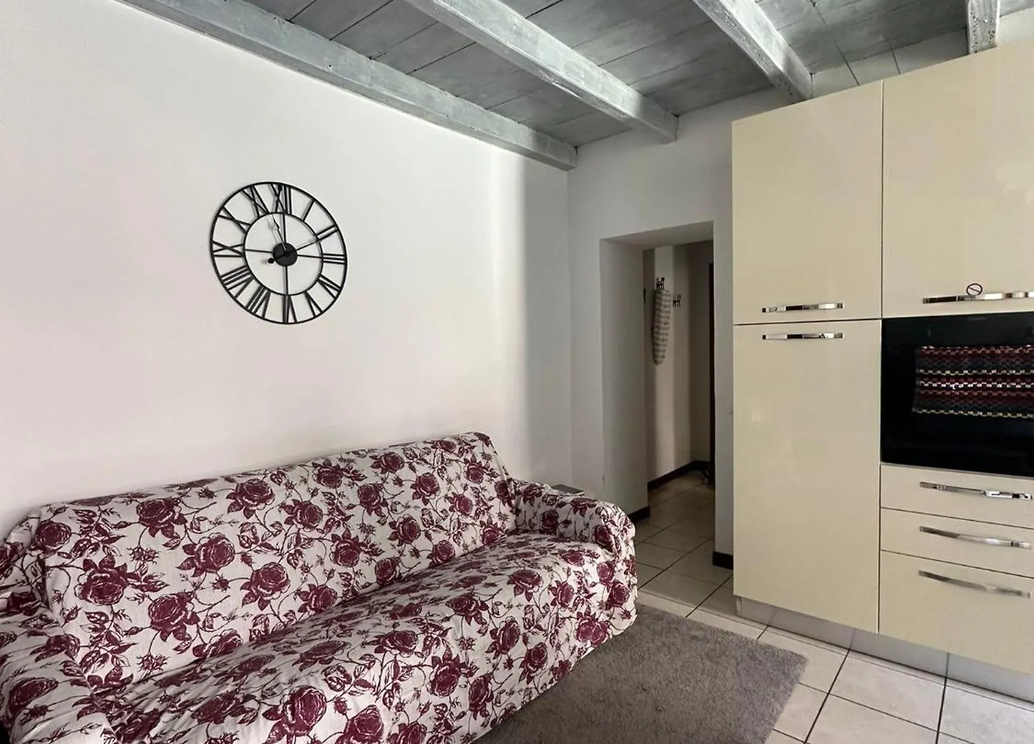 Astra-Timeless Elegance In Como City Center